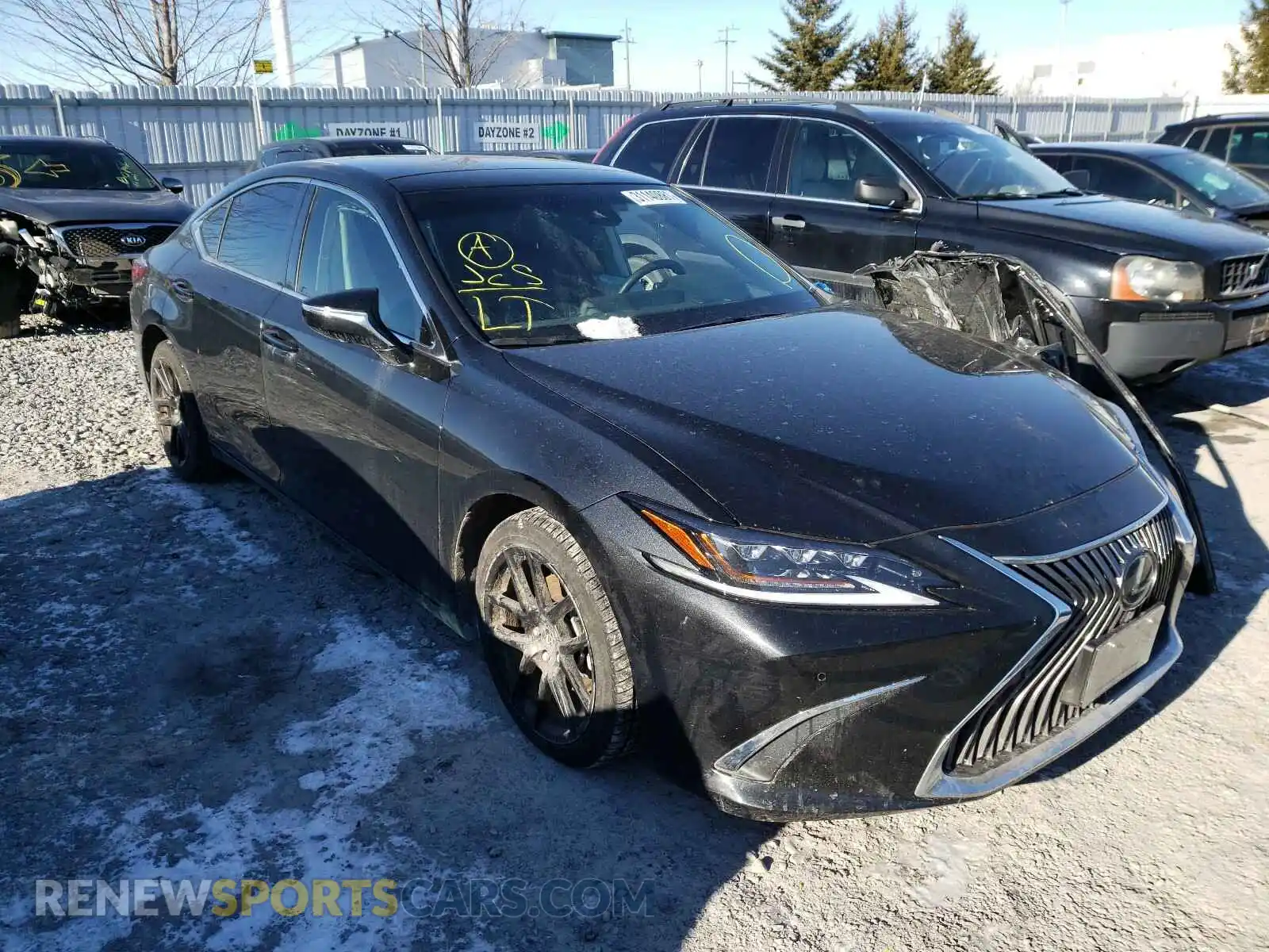 1 Photograph of a damaged car 58ABZ1B12LU076010 LEXUS ES350 2020