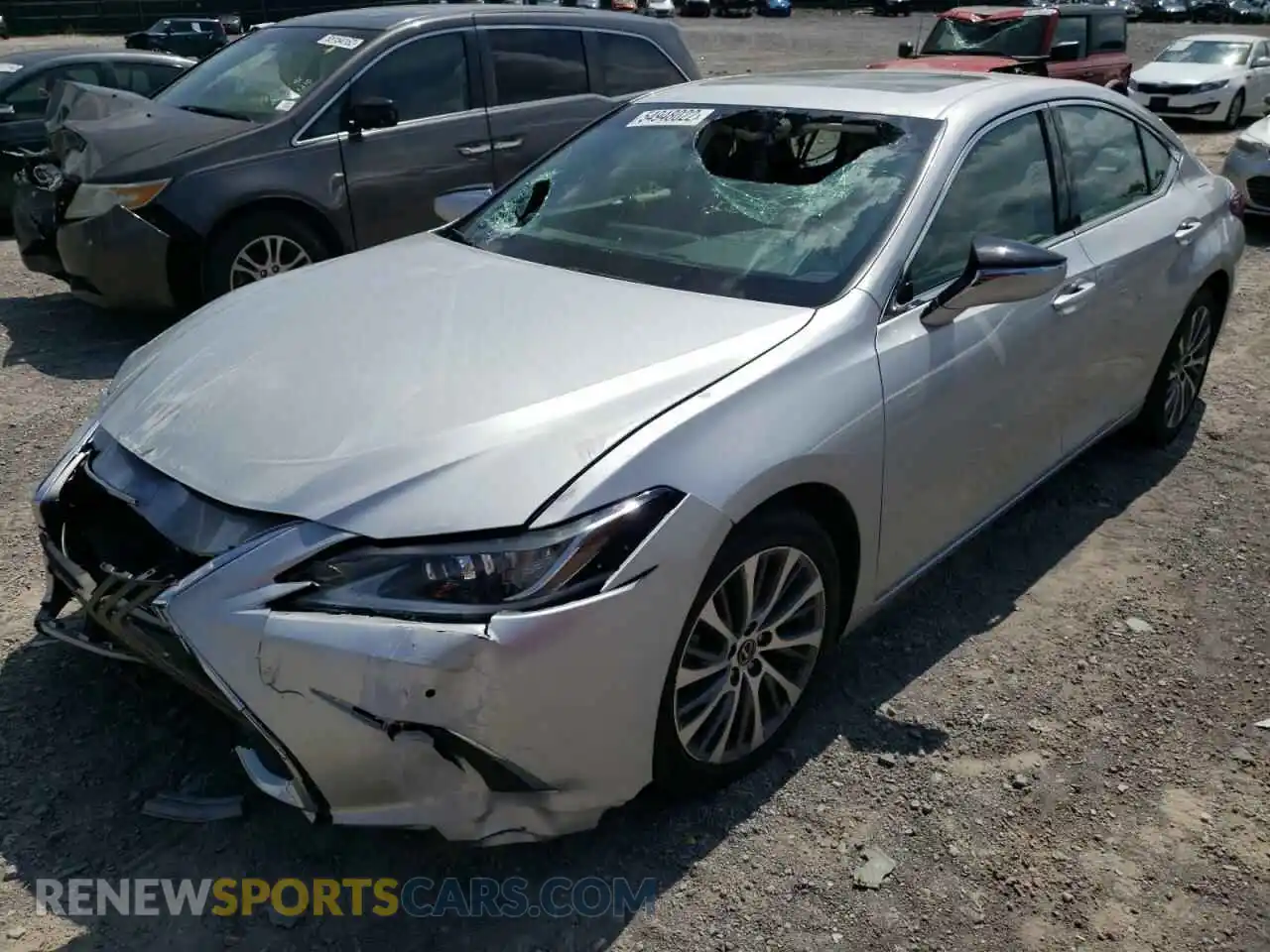 2 fotografías del automóvil dañado 58ADZ1B10LU066682 LEXUS ES350 2020