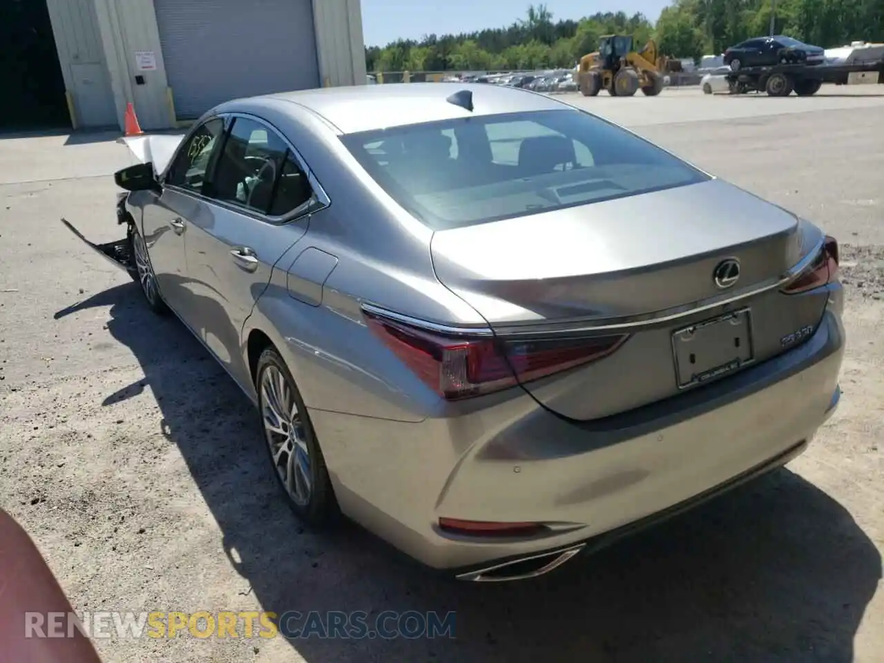 3 Photograph of a damaged car 58ADZ1B12LU067476 LEXUS ES350 2020