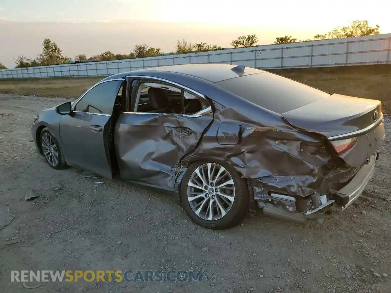 2 Photograph of a damaged car 58ADZ1B12LU074153 LEXUS ES350 2020