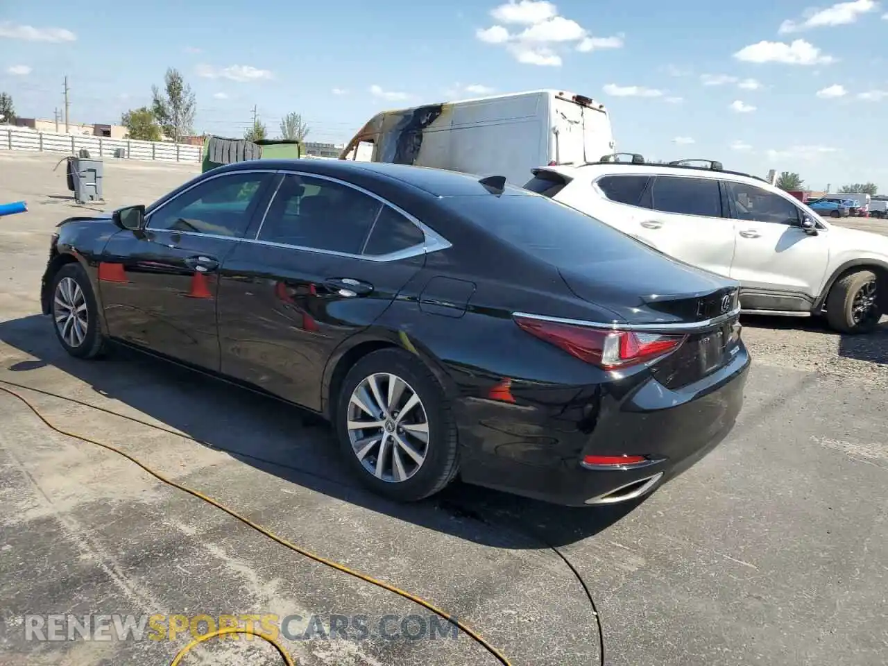 2 Photograph of a damaged car 58ADZ1B13LU075134 LEXUS ES350 2020