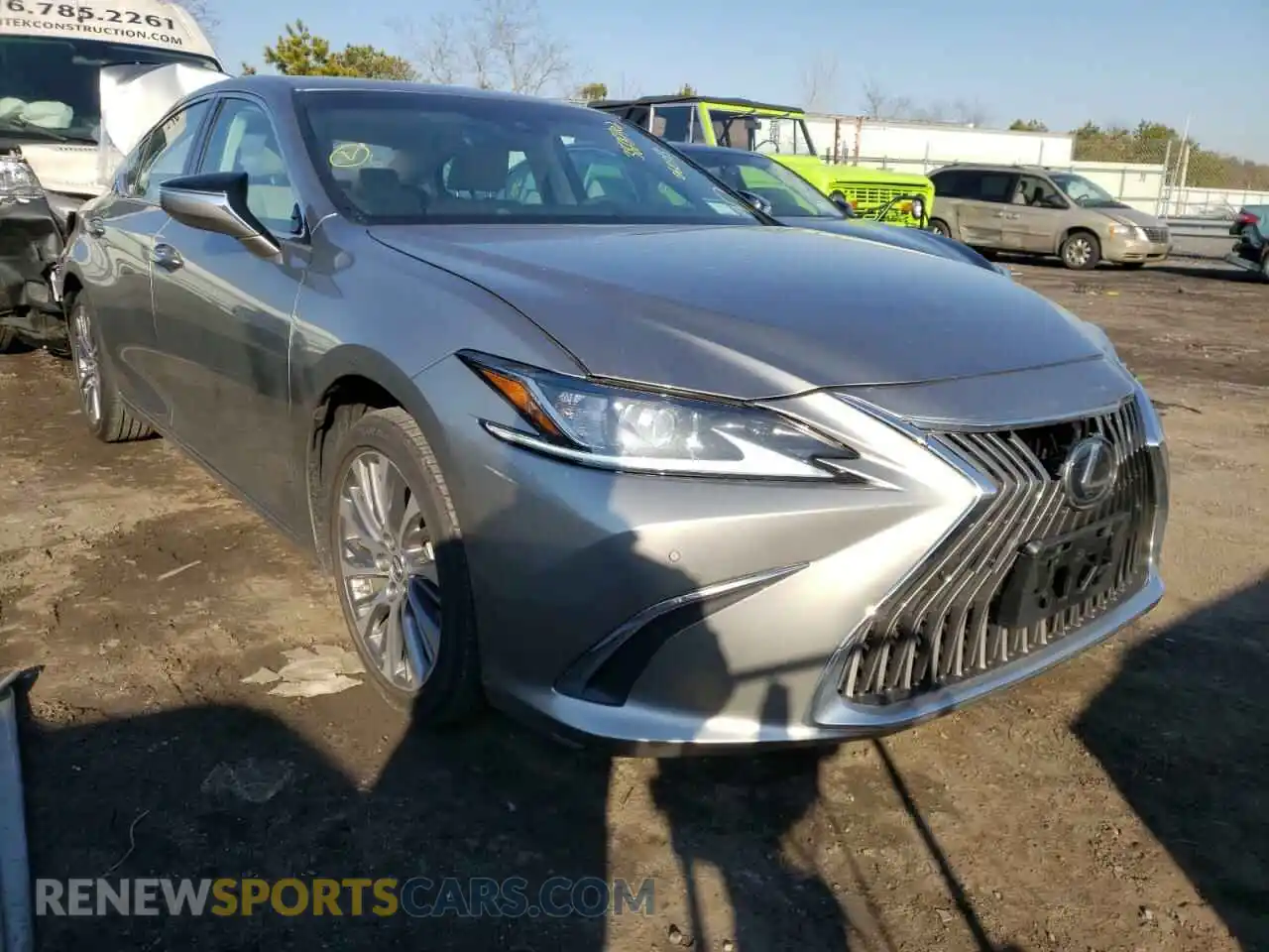 1 Photograph of a damaged car 58ADZ1B15LU060313 LEXUS ES350 2020