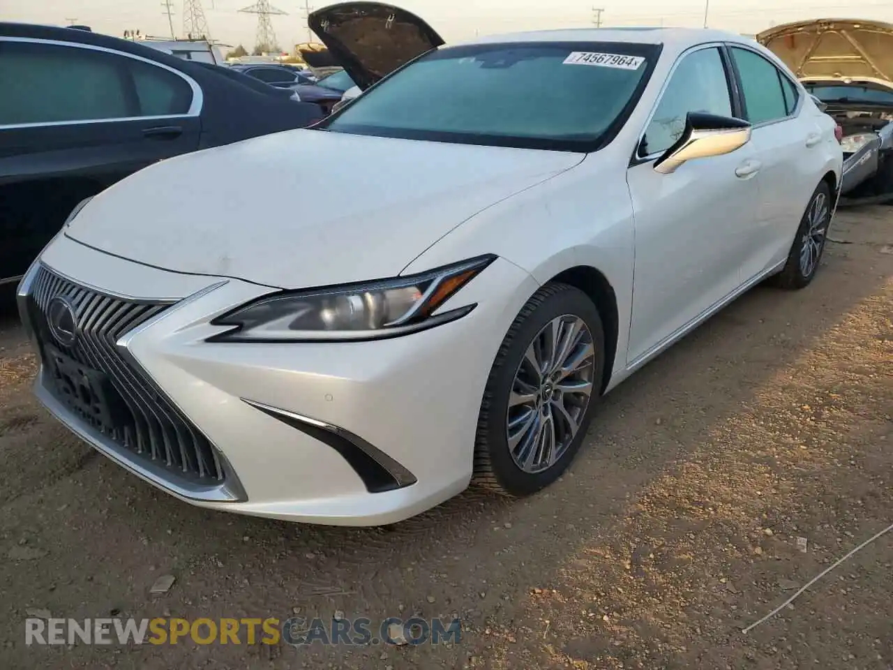 1 Photograph of a damaged car 58ADZ1B19LU058144 LEXUS ES350 2020