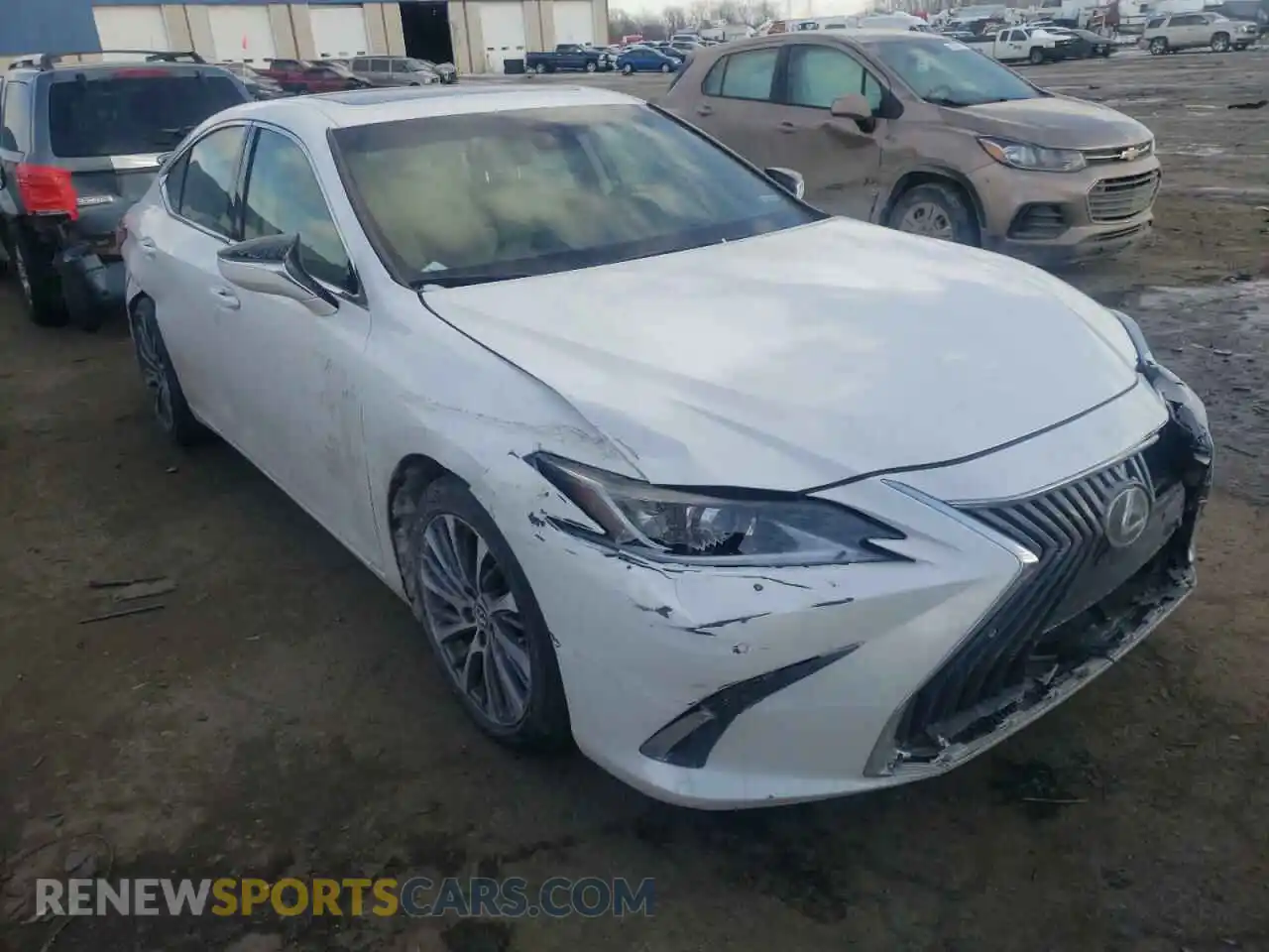 1 Photograph of a damaged car 58ADZ1B19LU059455 LEXUS ES350 2020