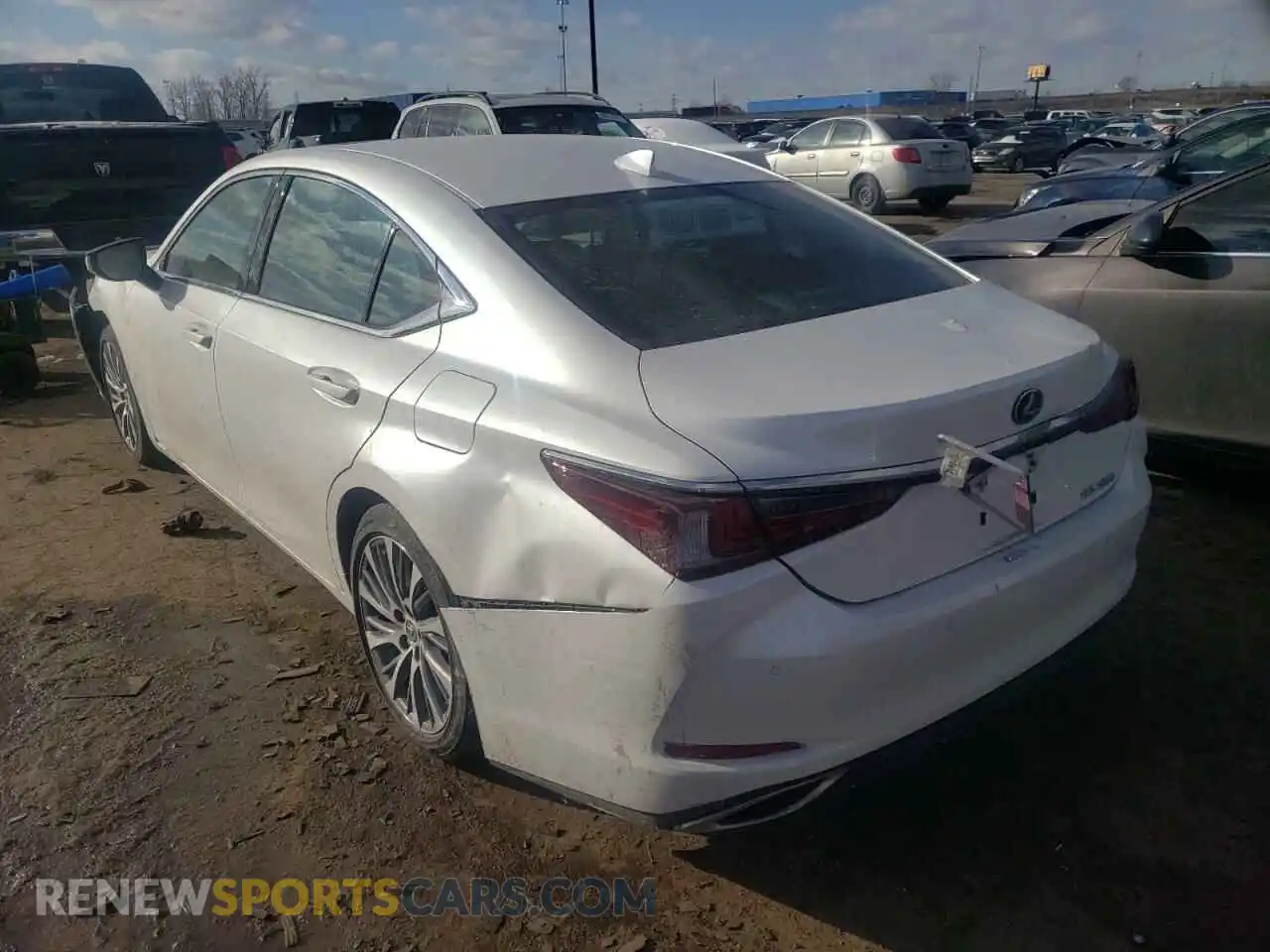 3 Photograph of a damaged car 58ADZ1B19LU059455 LEXUS ES350 2020
