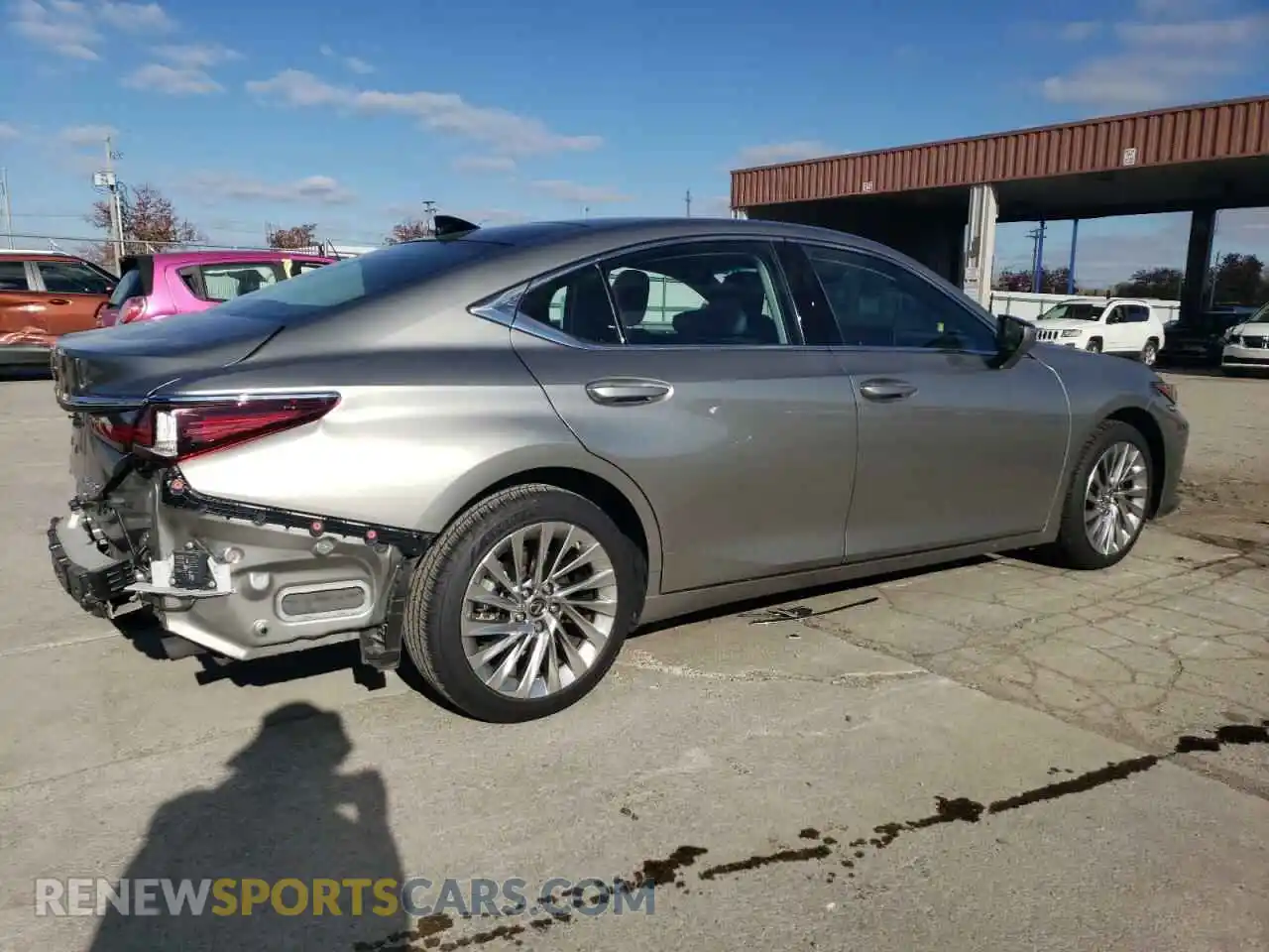 3 Photograph of a damaged car 58AEZ1B15LU079044 LEXUS ES350 2020