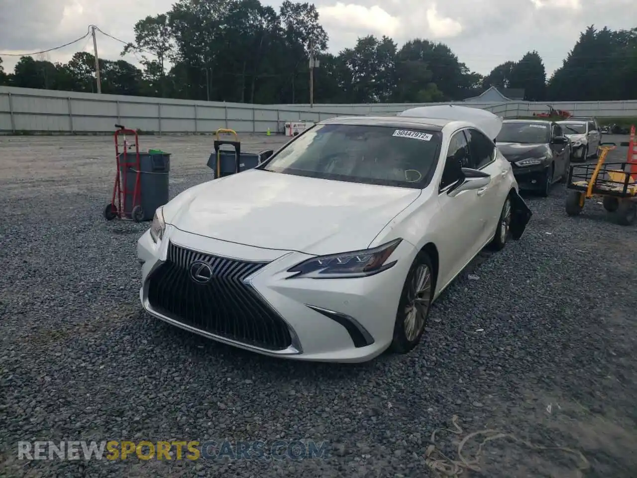 2 Photograph of a damaged car 58AFZ1B12LU058575 LEXUS ES350 2020