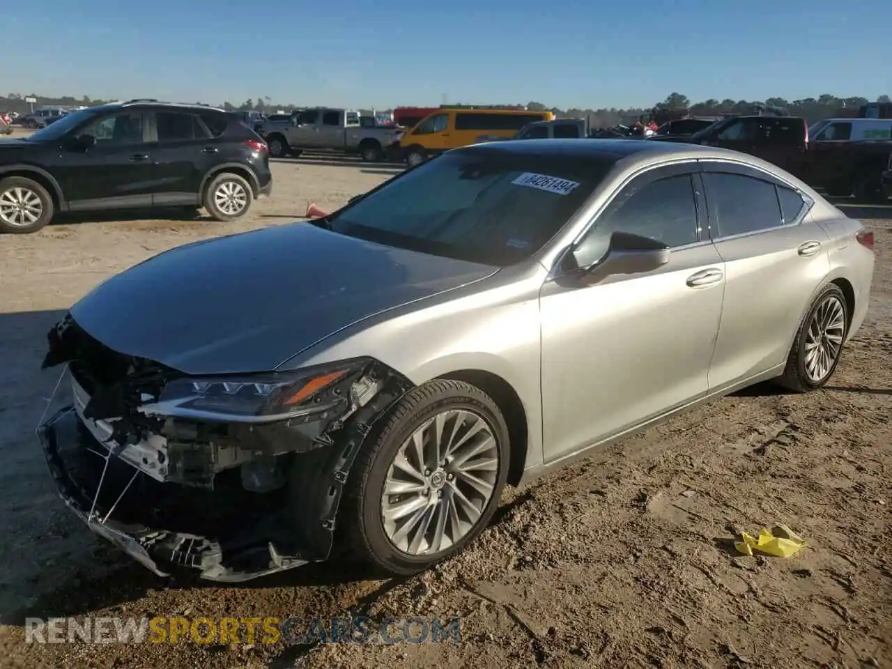 1 Photograph of a damaged car 58AFZ1B12LU062254 LEXUS ES350 2020