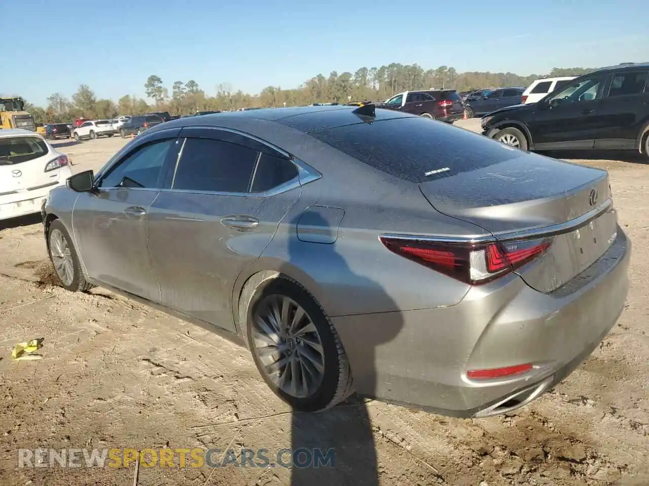 2 Photograph of a damaged car 58AFZ1B12LU062254 LEXUS ES350 2020