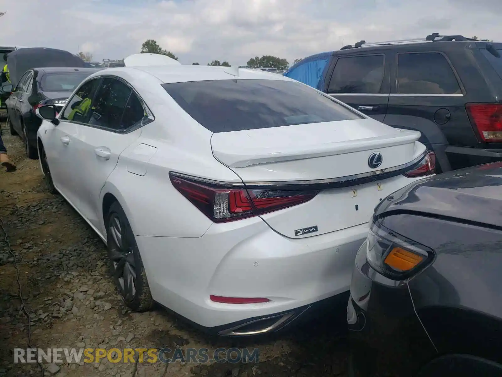 3 Photograph of a damaged car 58AGZ1B10LU079574 LEXUS ES350 2020
