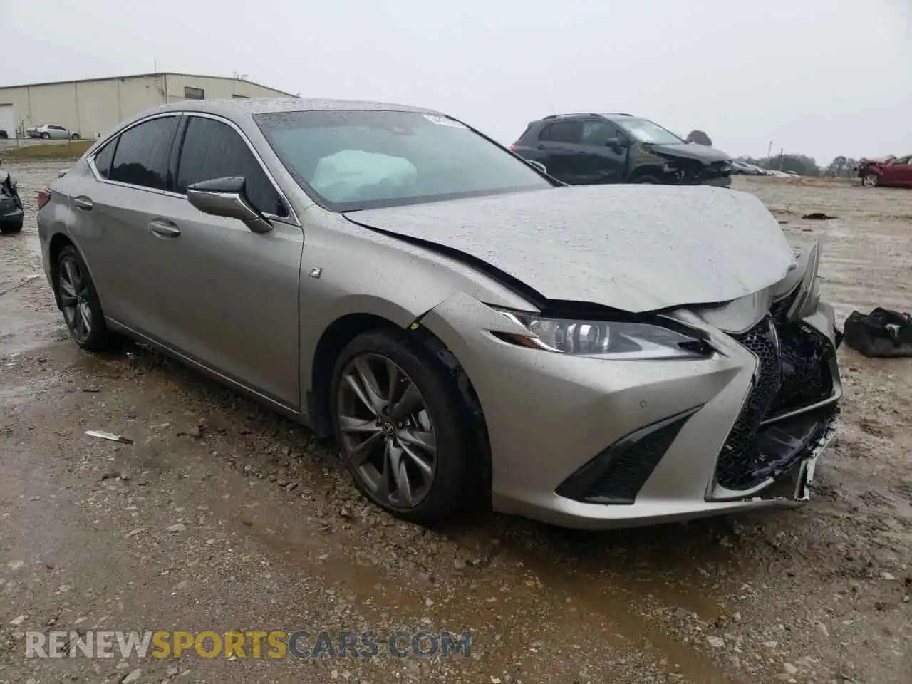 1 Photograph of a damaged car 58AGZ1B14LU059389 LEXUS ES350 2020
