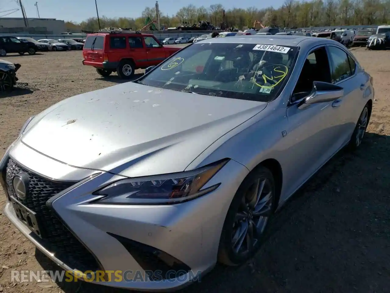 2 Photograph of a damaged car 58AGZ1B14LU068769 LEXUS ES350 2020