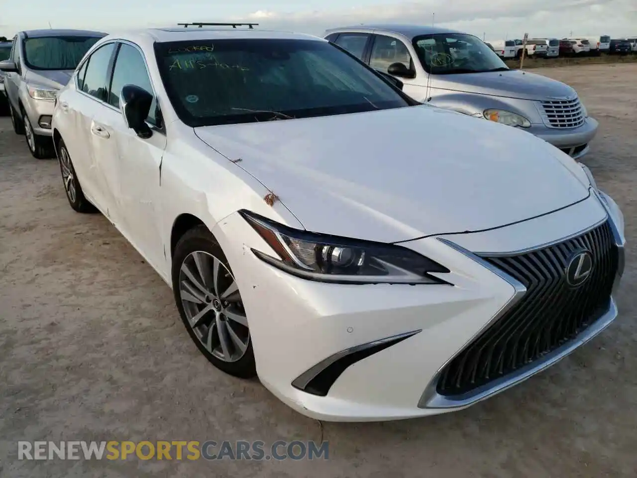 1 Photograph of a damaged car 58ADZ1B10MU109564 LEXUS ES350 2021