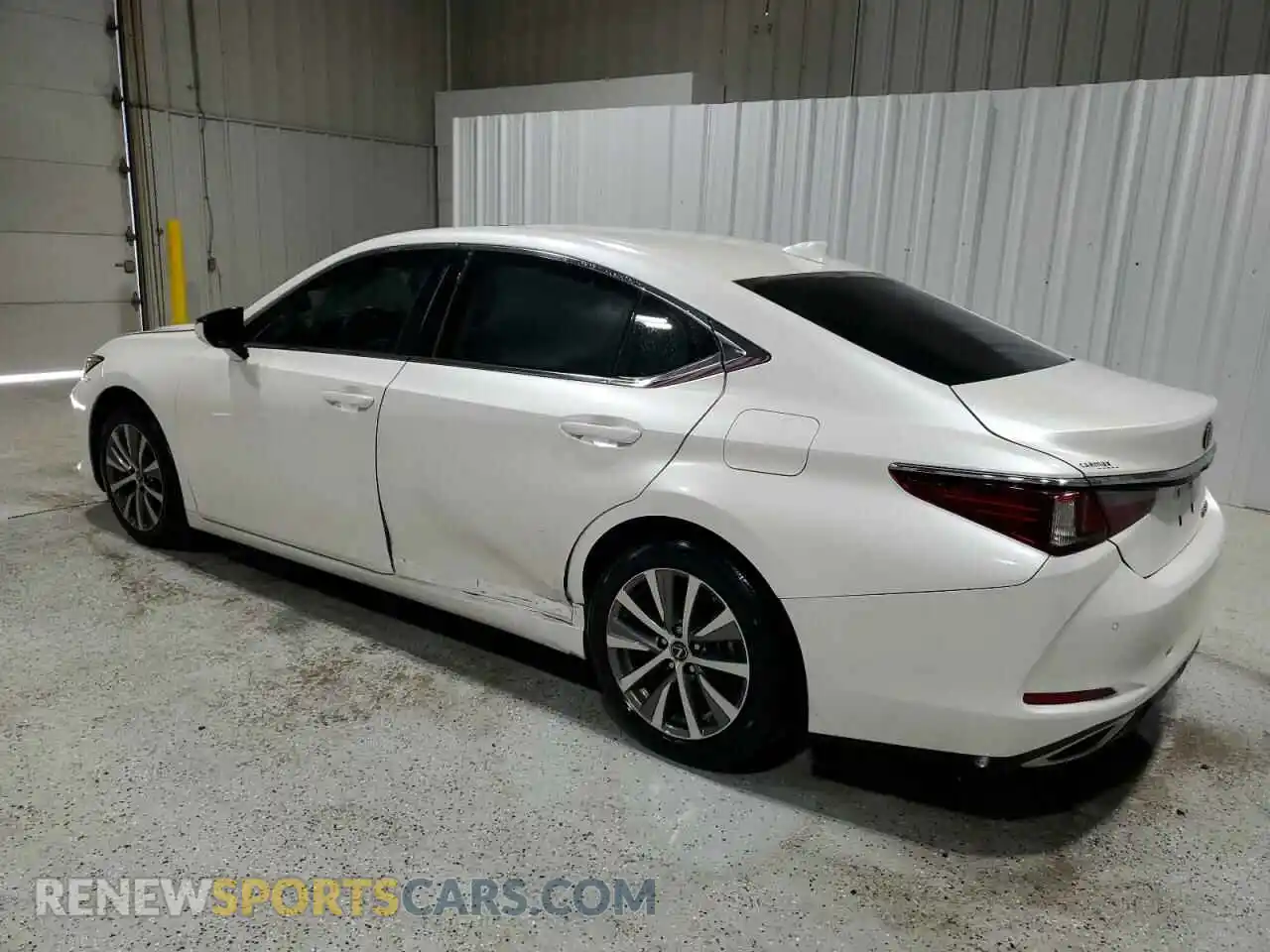 2 Photograph of a damaged car 58ADZ1B11MU090720 LEXUS ES350 2021