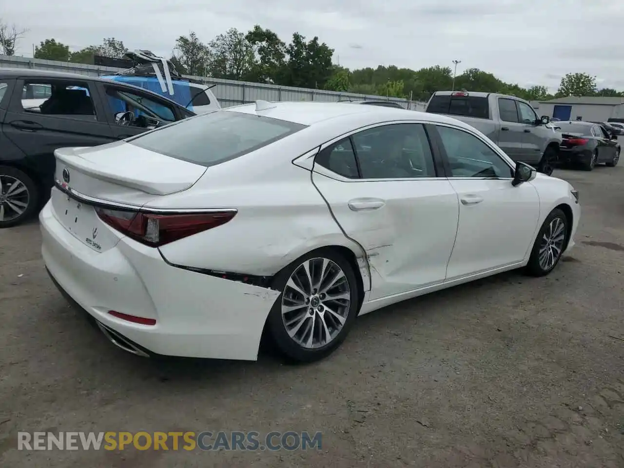 3 Photograph of a damaged car 58ADZ1B12MU108738 LEXUS ES350 2021