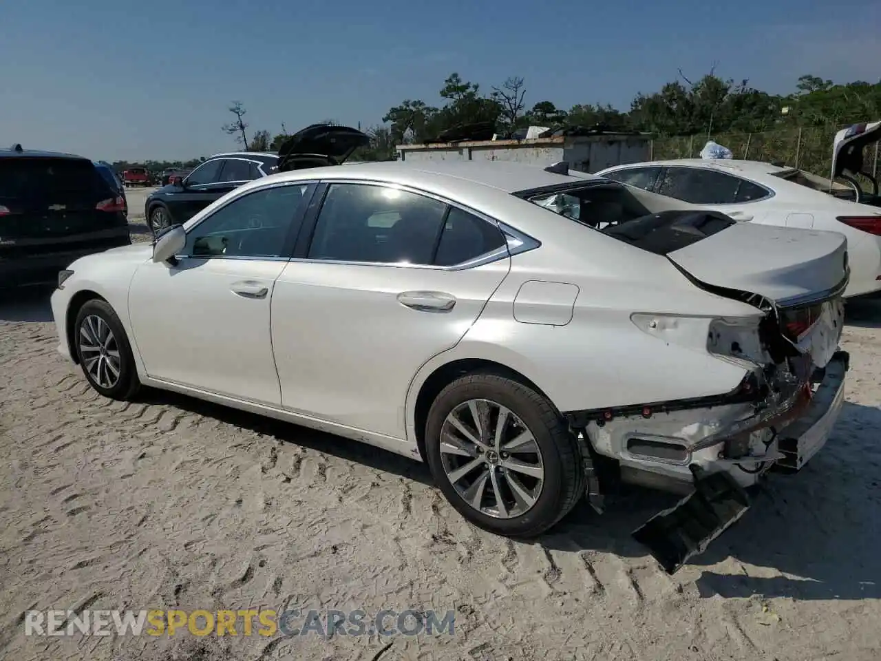 2 Photograph of a damaged car 58ADZ1B13MU091190 LEXUS ES350 2021
