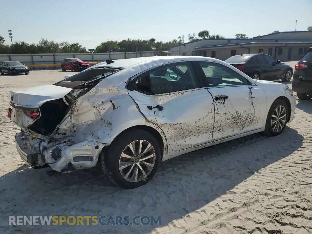 3 Photograph of a damaged car 58ADZ1B13MU091190 LEXUS ES350 2021