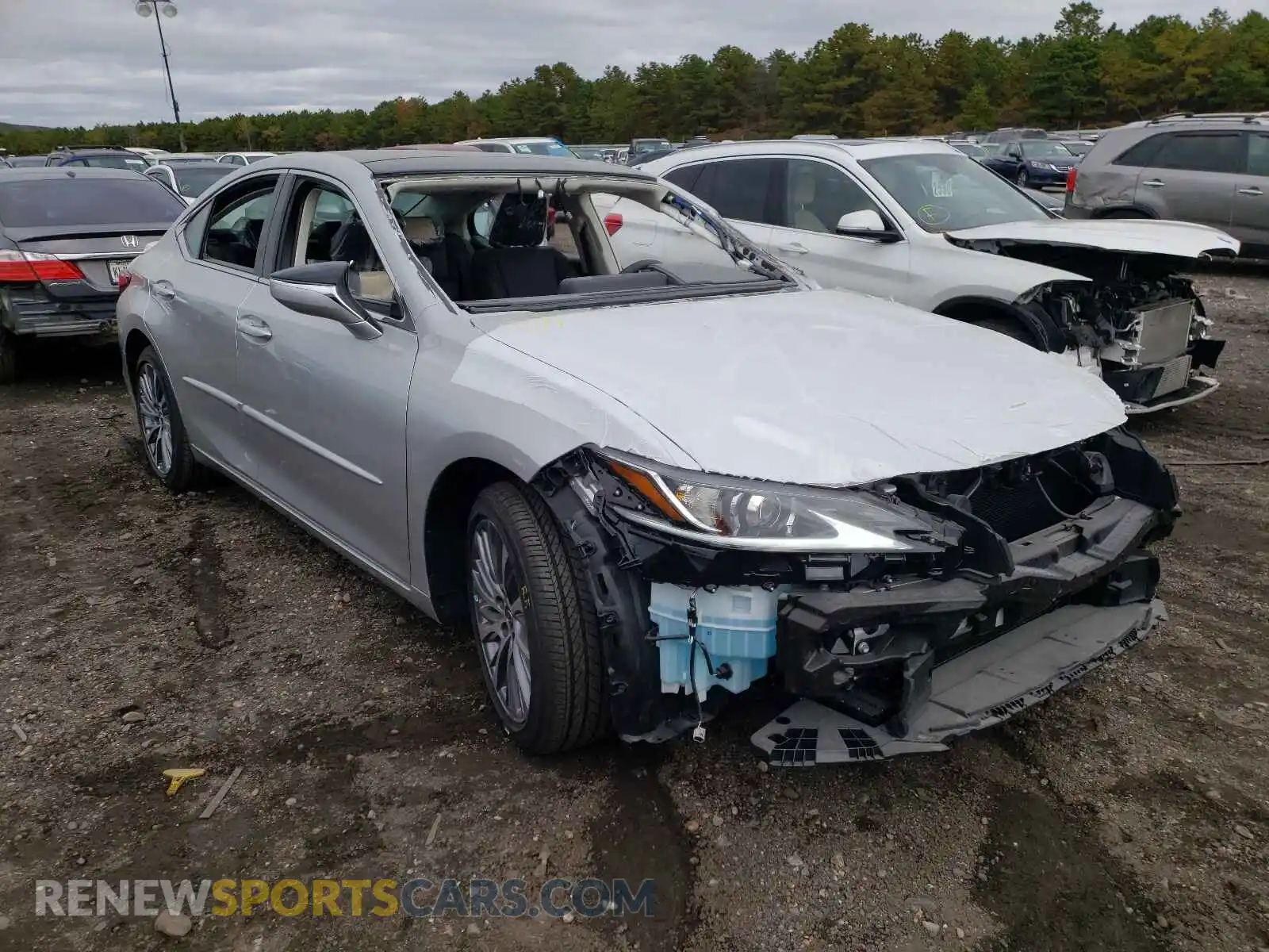 1 Photograph of a damaged car 58ADZ1B13MU101362 LEXUS ES350 2021