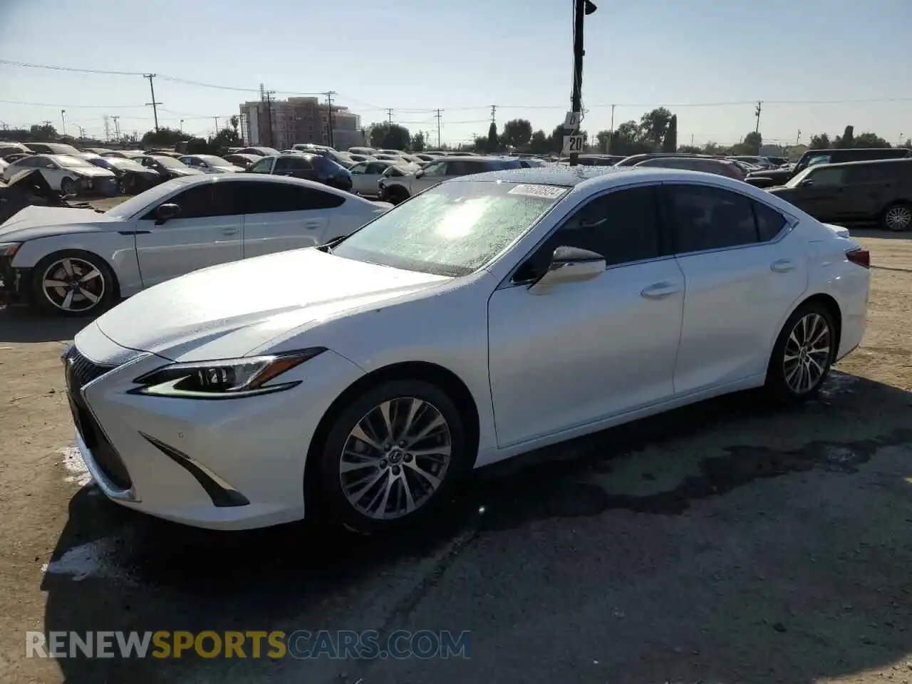 1 Photograph of a damaged car 58ADZ1B14MU082806 LEXUS ES350 2021