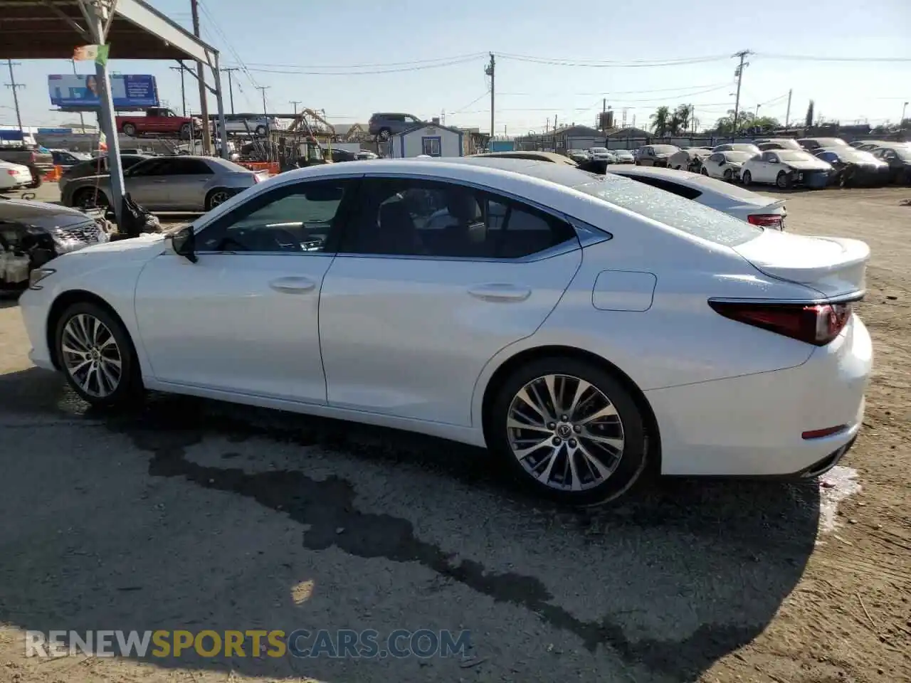 2 Photograph of a damaged car 58ADZ1B14MU082806 LEXUS ES350 2021