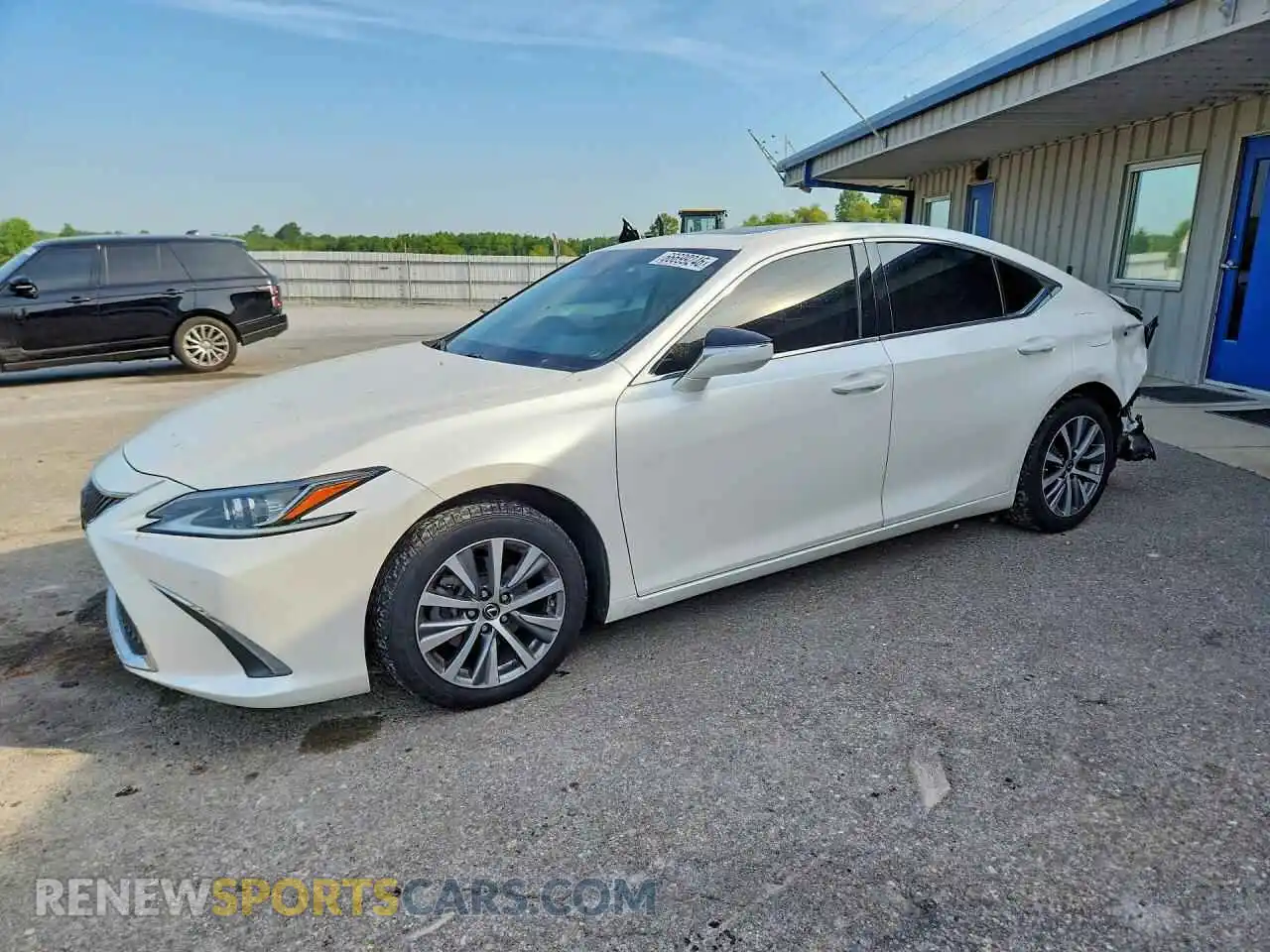 1 Photograph of a damaged car 58ADZ1B14MU086760 LEXUS ES350 2021