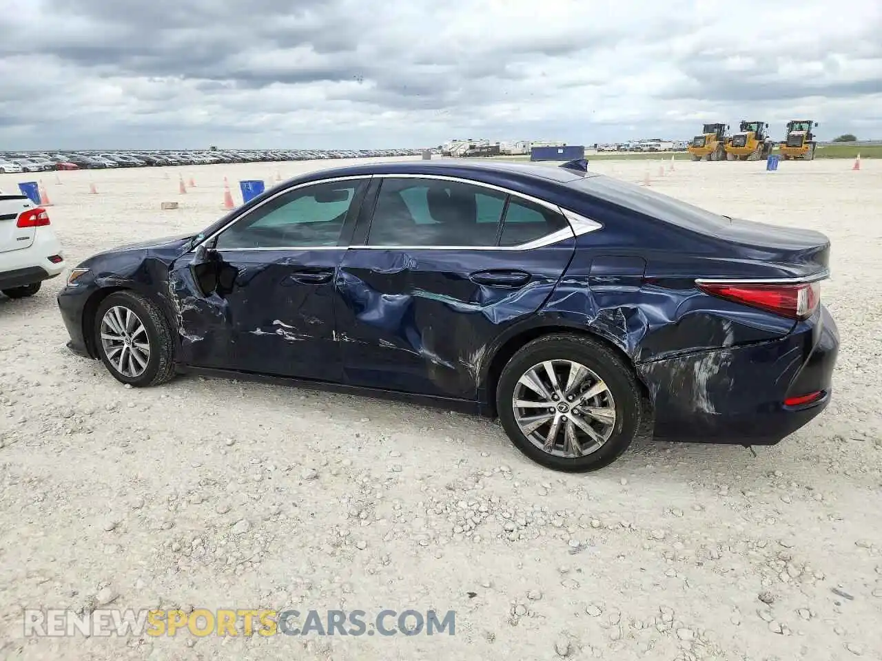 2 Photograph of a damaged car 58ADZ1B14MU092400 LEXUS ES350 2021