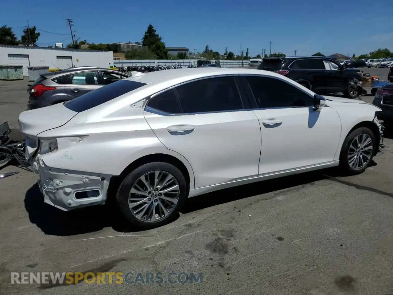 3 Photograph of a damaged car 58ADZ1B15MU082670 LEXUS ES350 2021