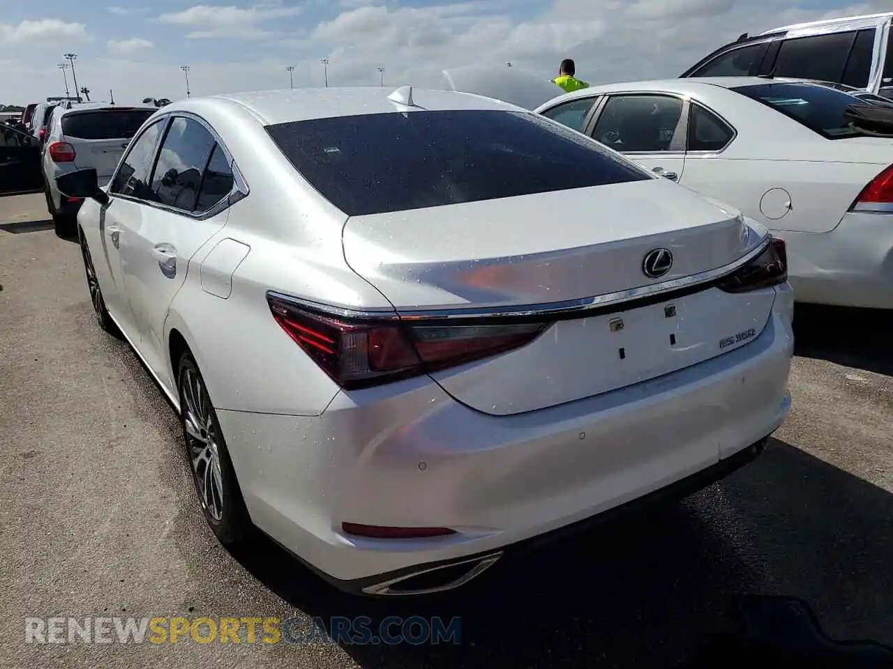 2 Photograph of a damaged car 58ADZ1B15MU107700 LEXUS ES350 2021