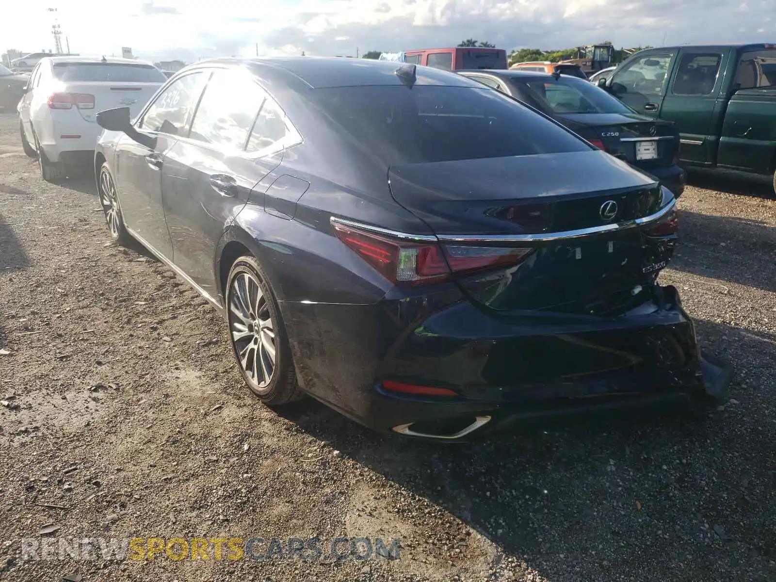 3 Photograph of a damaged car 58ADZ1B16MU096089 LEXUS ES350 2021