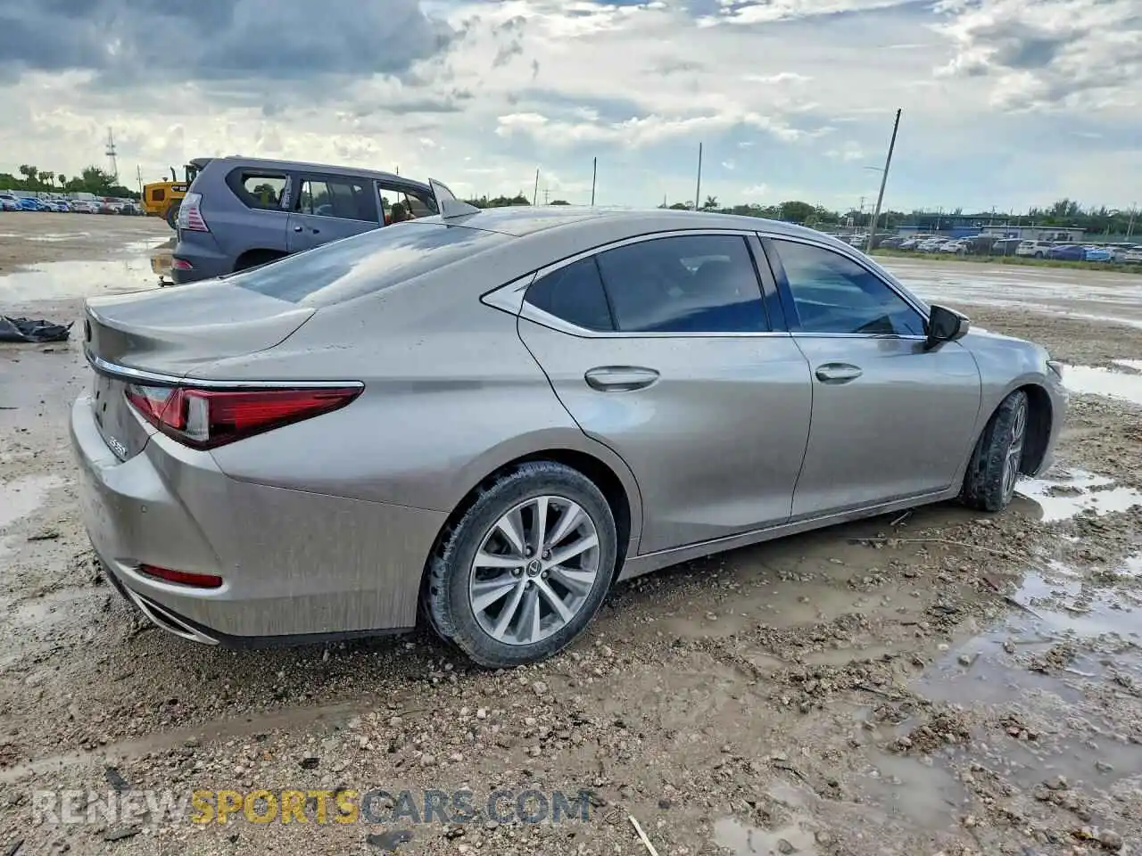3 fotografías del automóvil dañado 58ADZ1B17MU089023 LEXUS ES350 2021