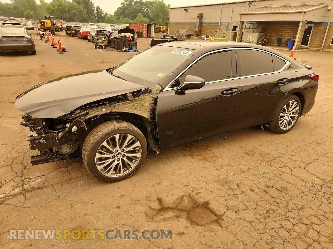1 Photograph of a damaged car 58ADZ1B17MU103972 LEXUS ES350 2021