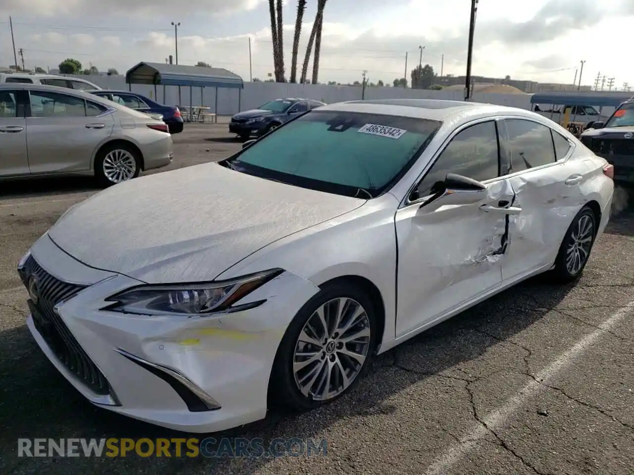 2 fotografías del automóvil dañado 58ADZ1B18MU098443 LEXUS ES350 2021