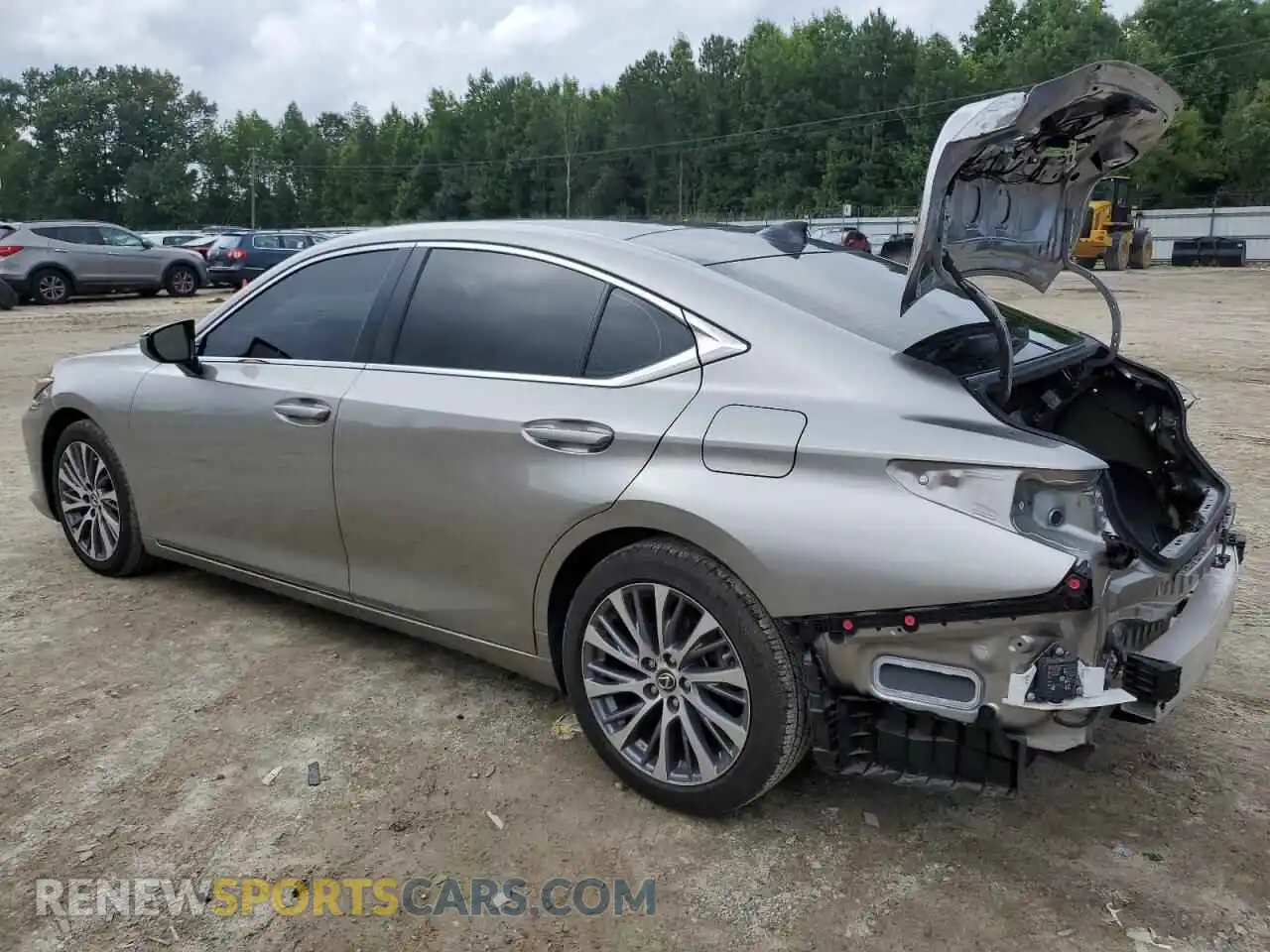 2 Фотография поврежденного автомобиля 58ADZ1B18MU104015 LEXUS ES350 2021
