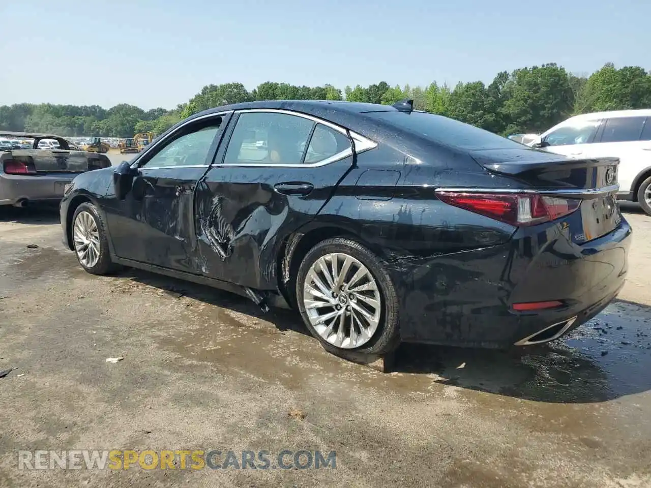 2 fotografías del automóvil dañado 58AEZ1B19MU093952 LEXUS ES350 2021