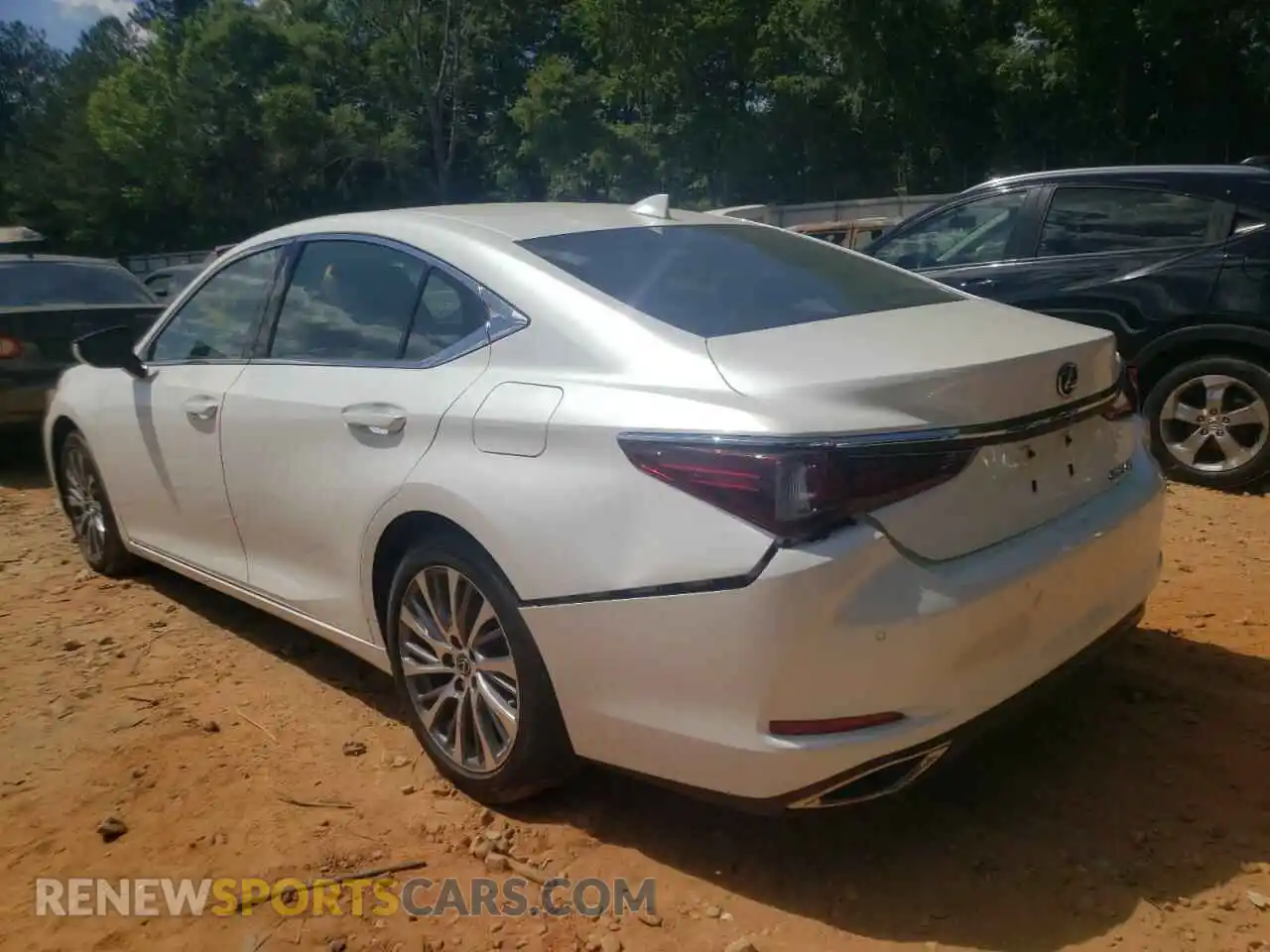 3 Photograph of a damaged car 58AEZ1B1XMU083267 LEXUS ES350 2021