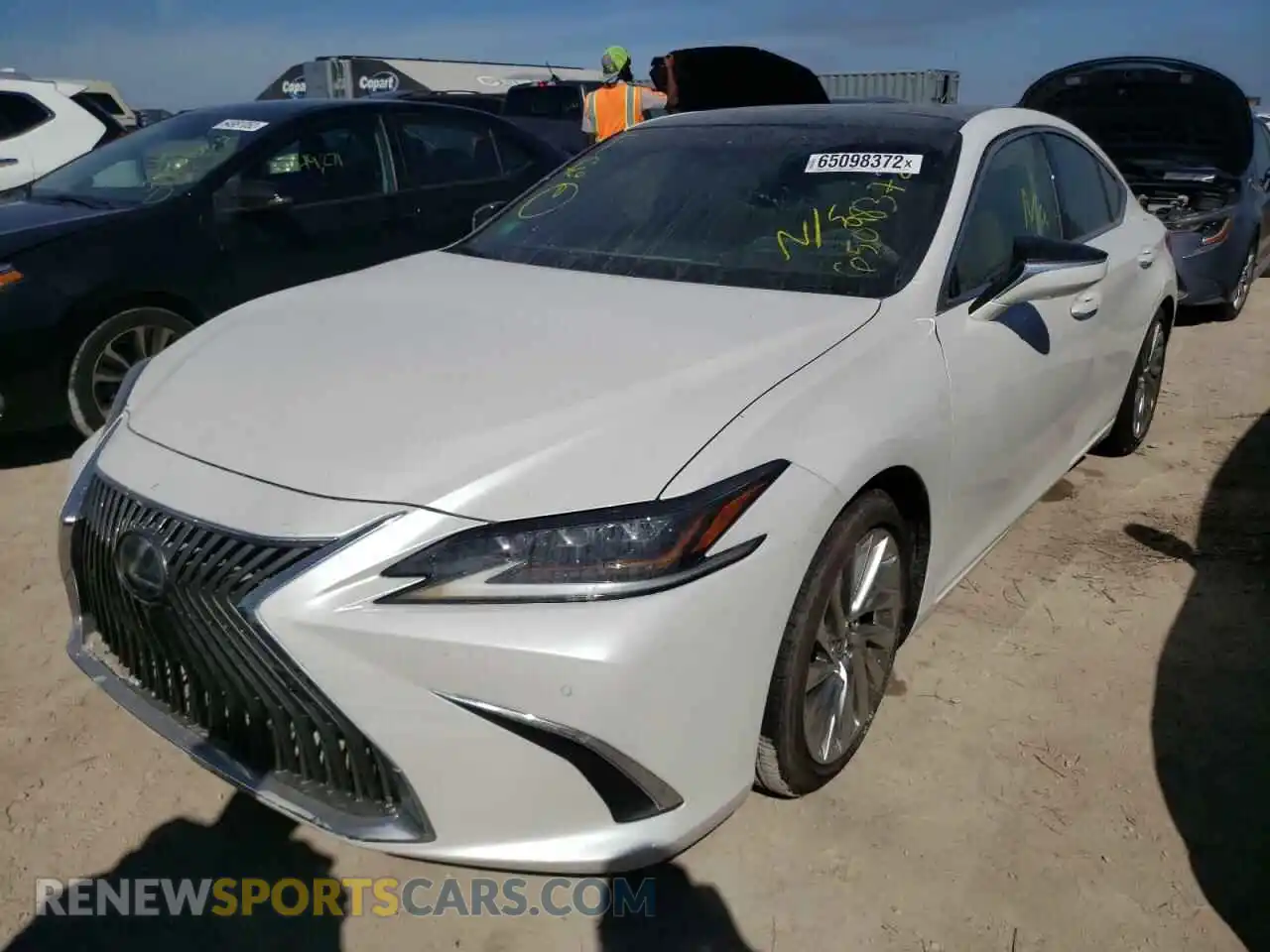 2 Photograph of a damaged car 58AFZ1B11MU084151 LEXUS ES350 2021