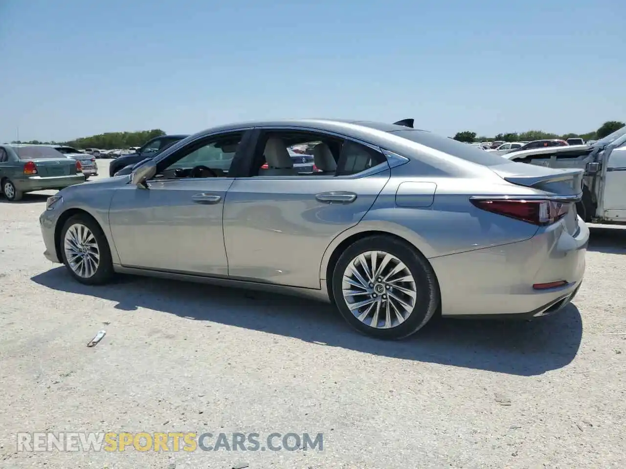 2 Photograph of a damaged car 58AFZ1B14MU093099 LEXUS ES350 2021