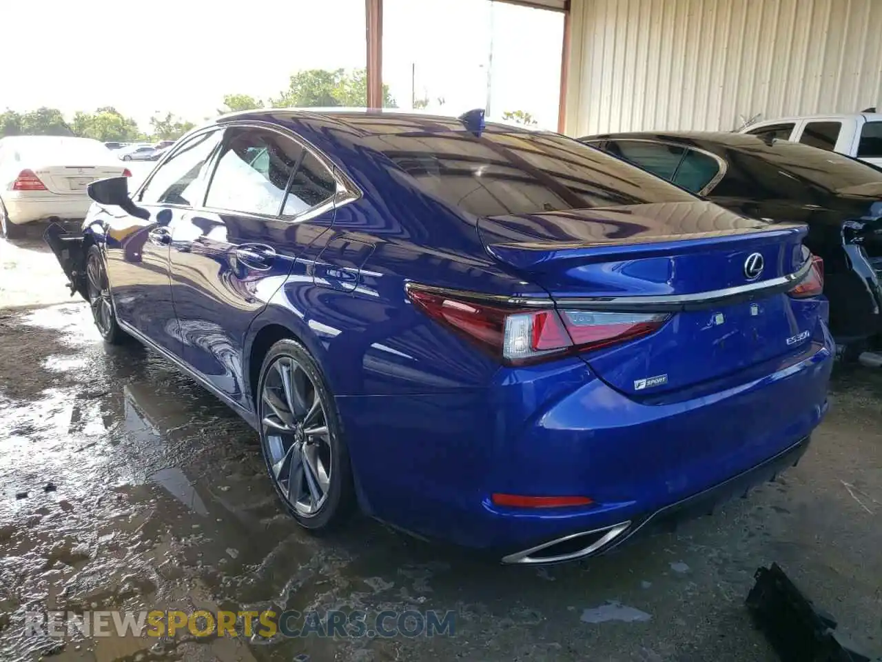 3 Photograph of a damaged car 58AGZ1B11MU083859 LEXUS ES350 2021