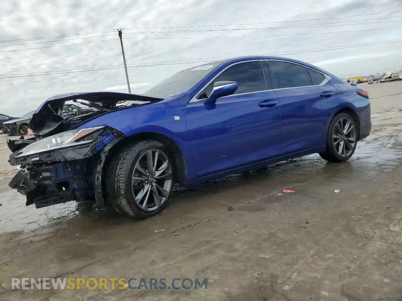 1 Photograph of a damaged car 58AGZ1B1XMU082435 LEXUS ES350 2021