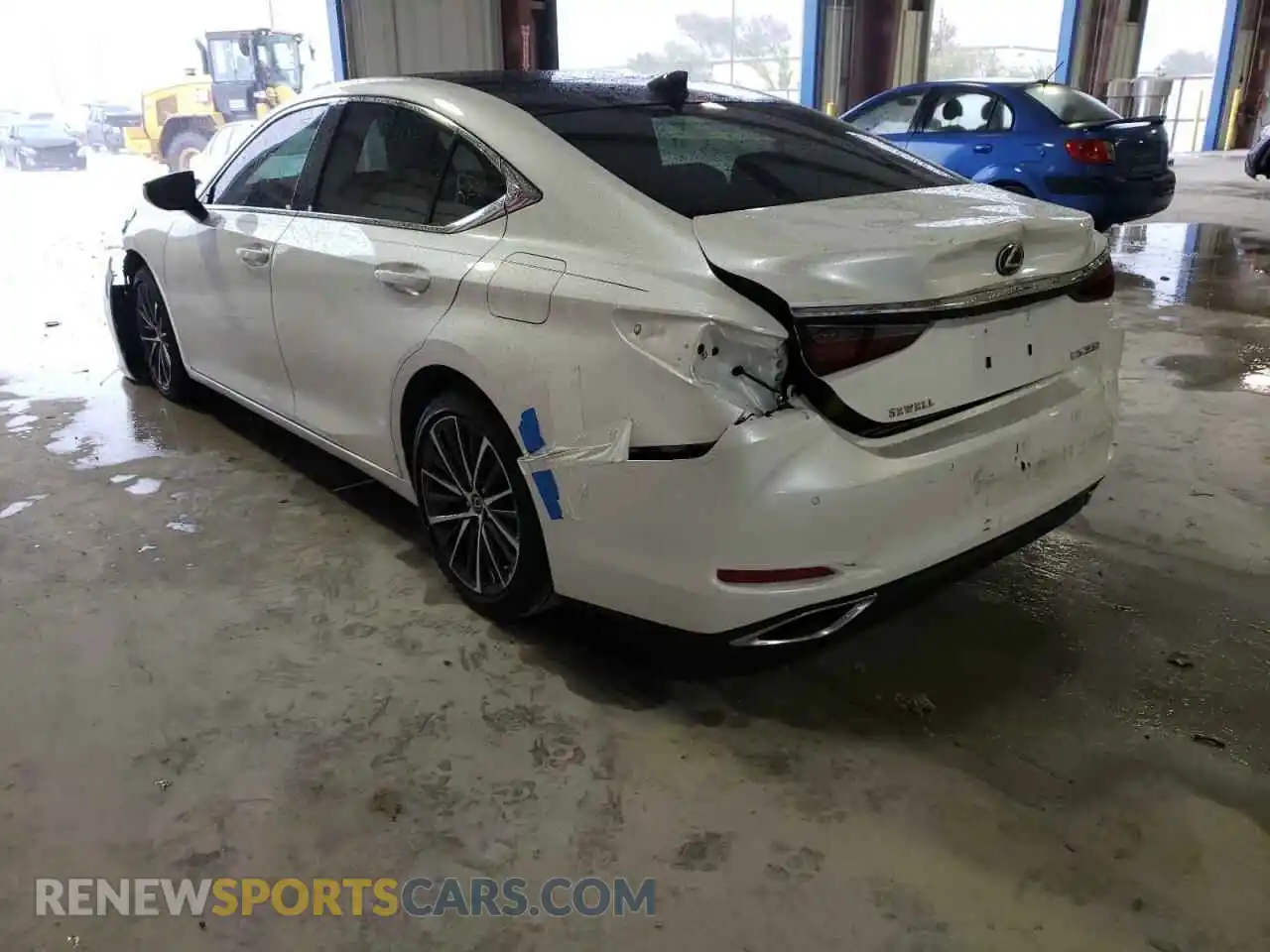 3 Photograph of a damaged car 58ADZ1B13NU116882 LEXUS ES350 2022