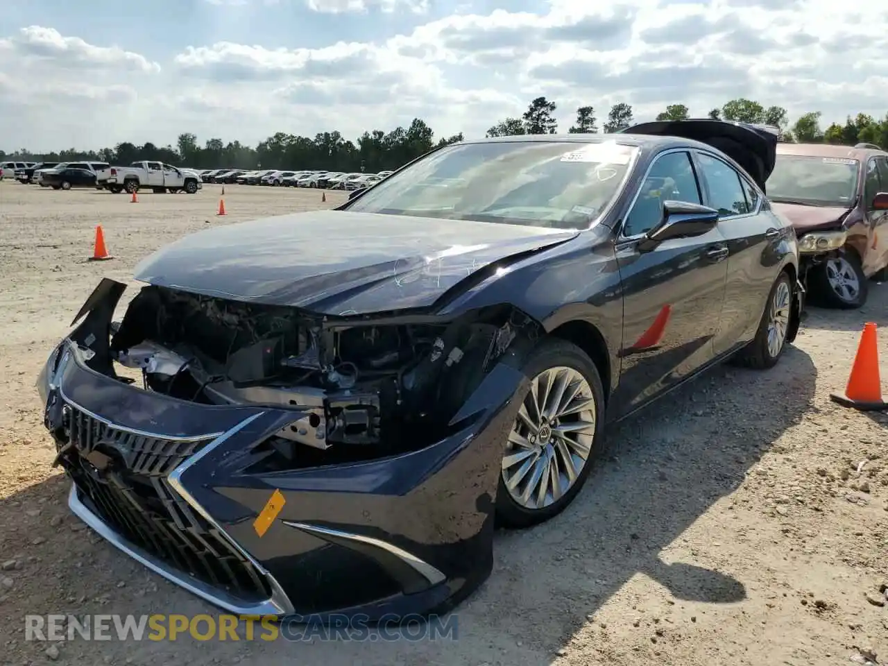 2 Photograph of a damaged car 58AFZ1B19NU128205 LEXUS ES350 2022