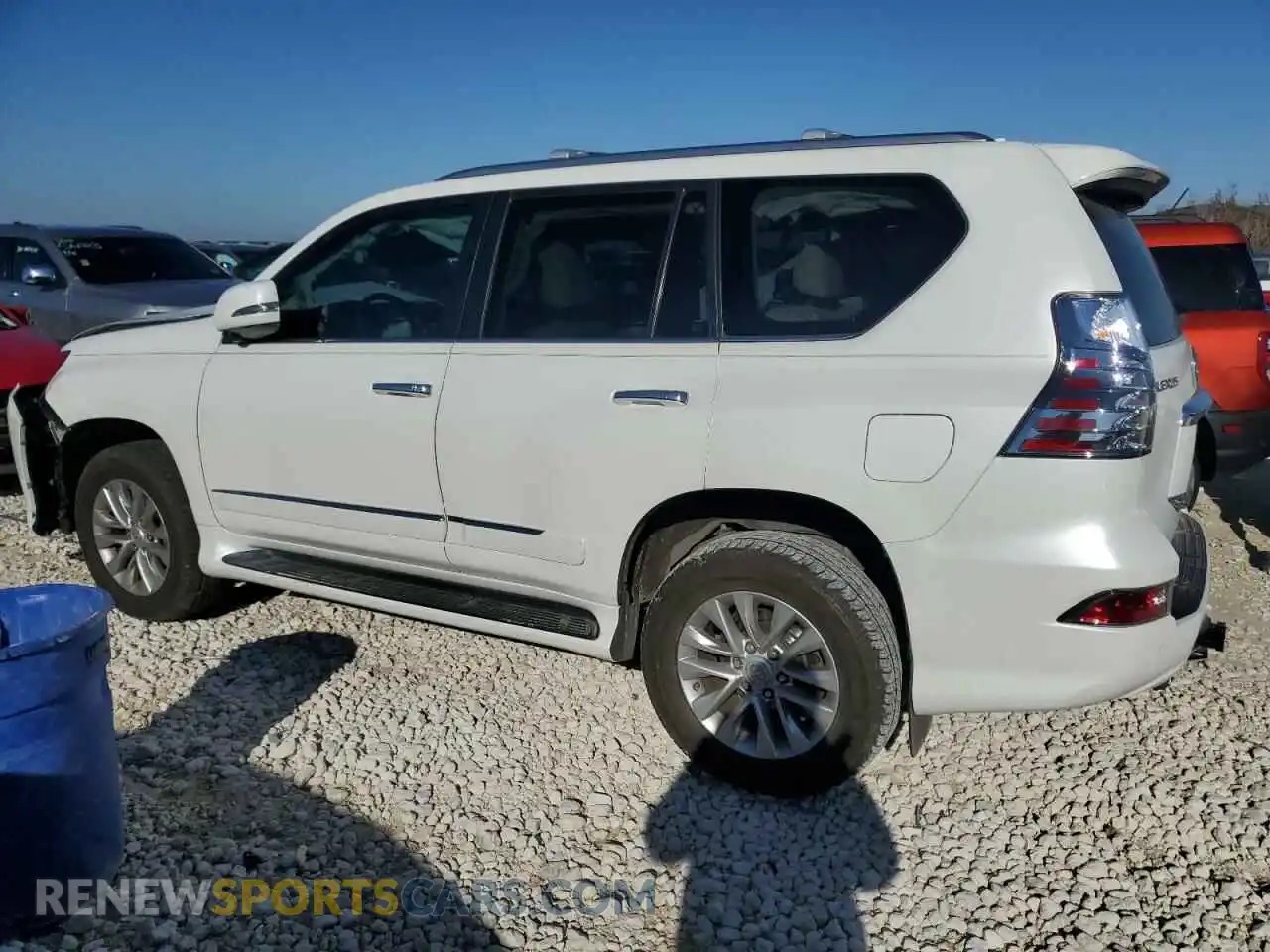 2 Фотография поврежденного автомобиля JTJBM7FX0K5210465 LEXUS GX 2019