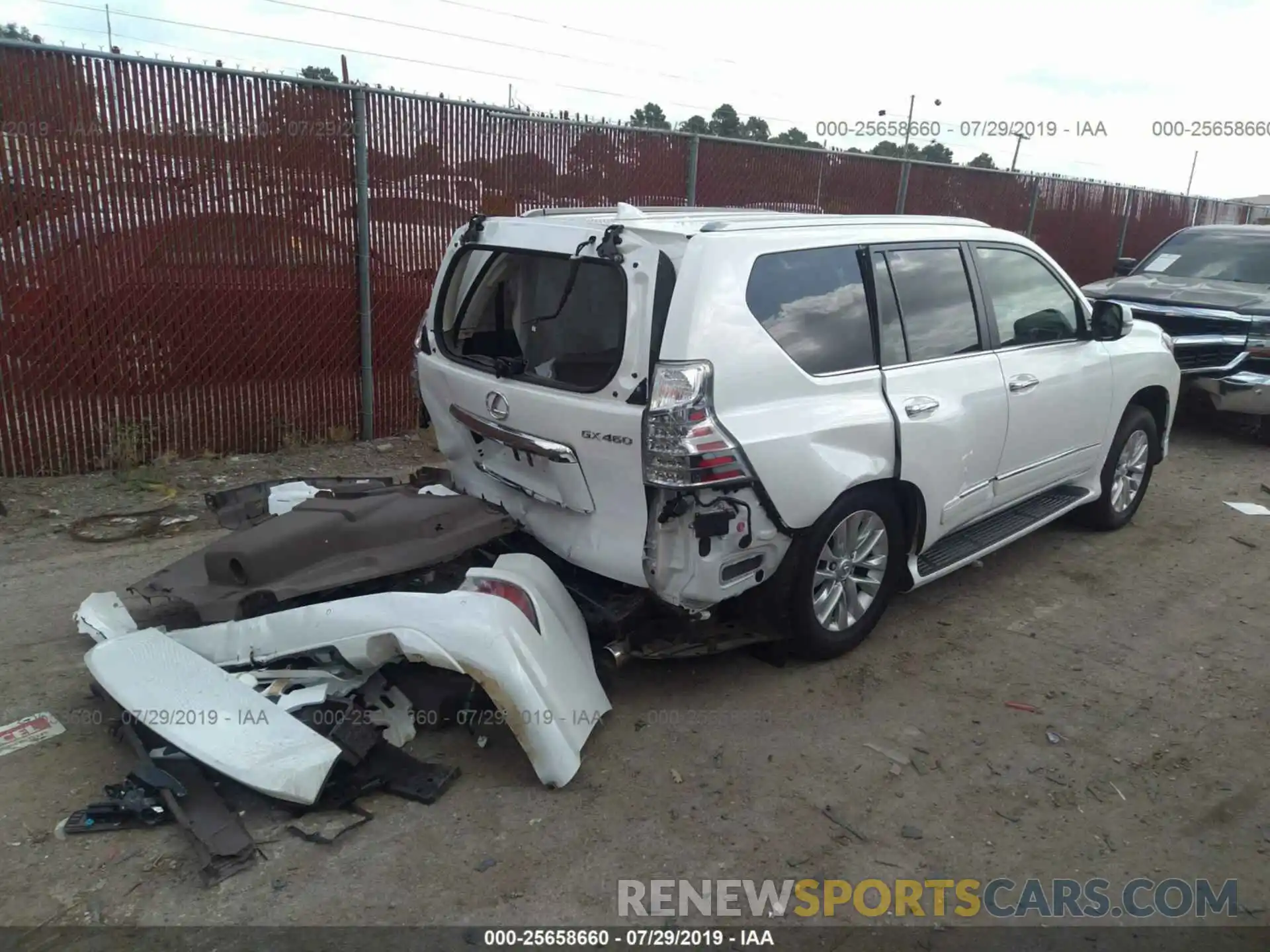 4 Фотография поврежденного автомобиля JTJBM7FX2K5214355 LEXUS GX 2019