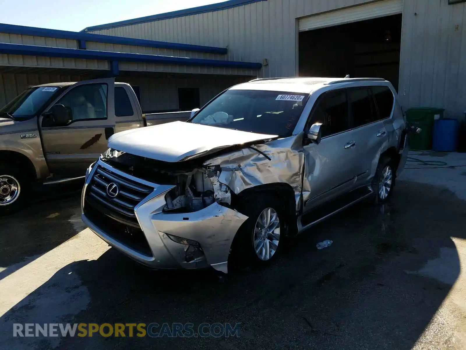 2 Photograph of a damaged car JTJBM7FX2K5224495 LEXUS GX 2019