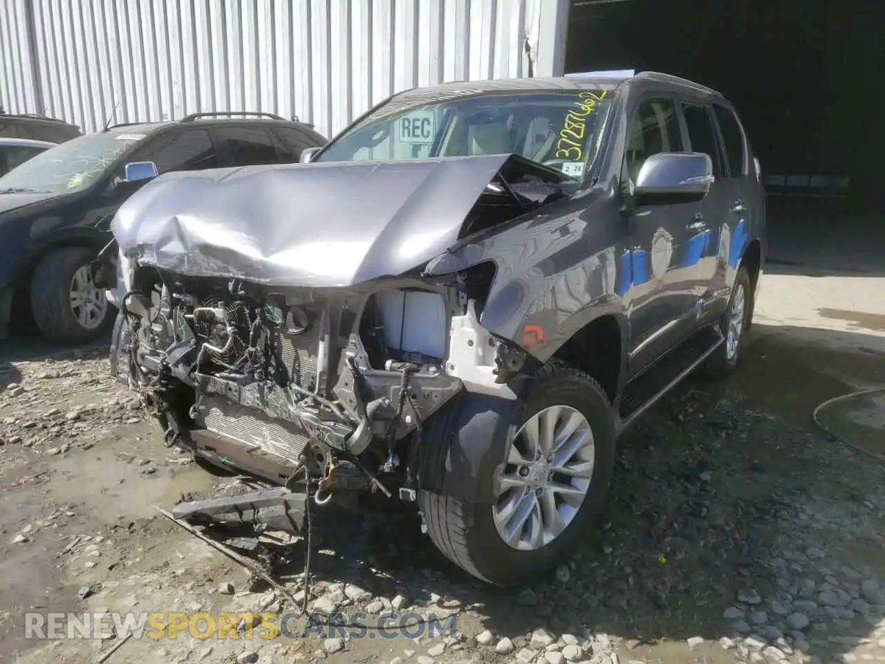 2 Фотография поврежденного автомобиля JTJBM7FX4K5216821 LEXUS GX 2019