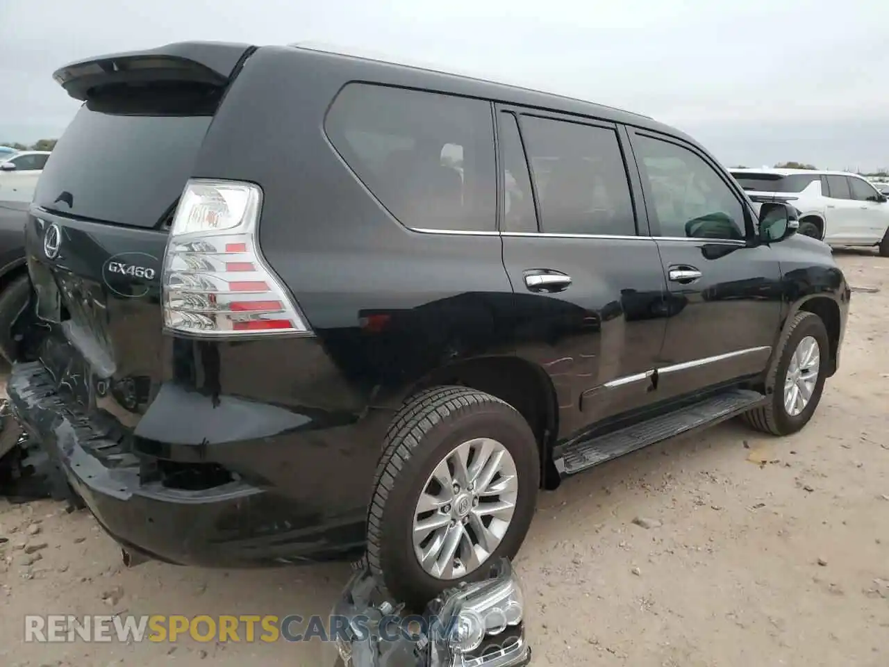 3 Фотография поврежденного автомобиля JTJBM7FX7K5210446 LEXUS GX 2019