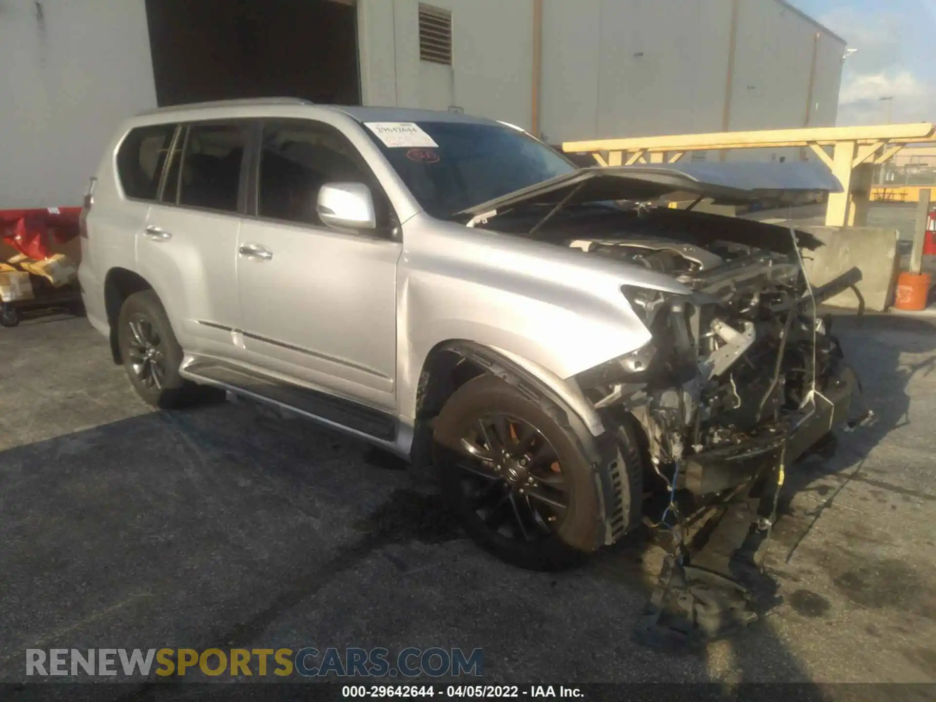 1 Фотография поврежденного автомобиля JTJBM7FX8K5219091 LEXUS GX 2019