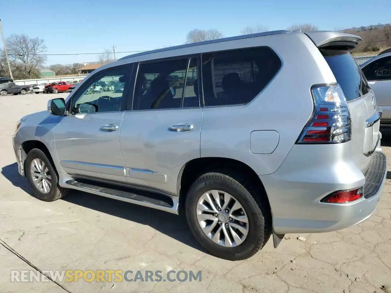 2 Фотография поврежденного автомобиля JTJBM7FXXK5230013 LEXUS GX 2019