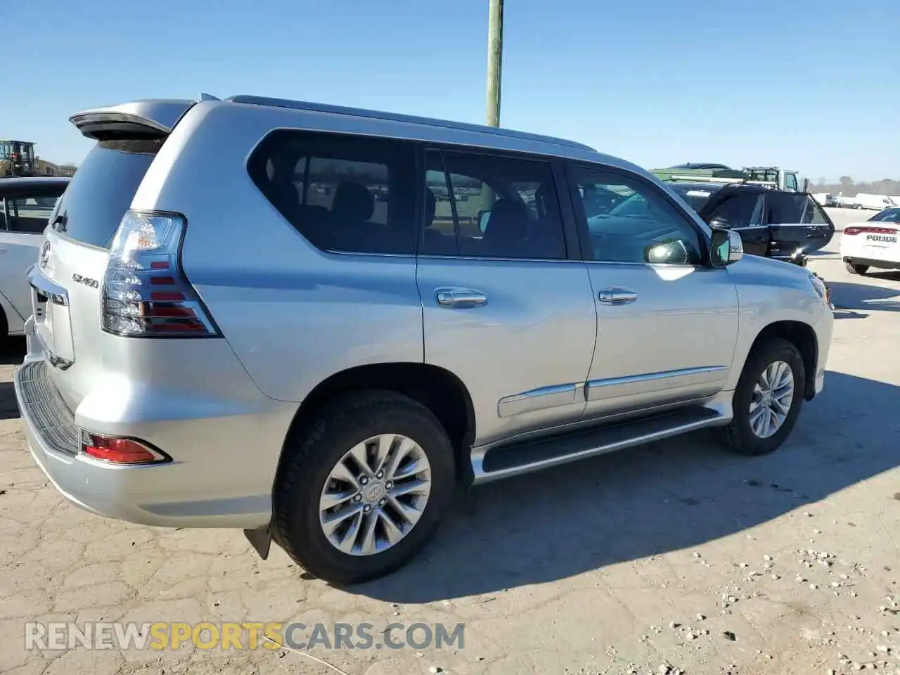 3 Фотография поврежденного автомобиля JTJBM7FXXK5230013 LEXUS GX 2019