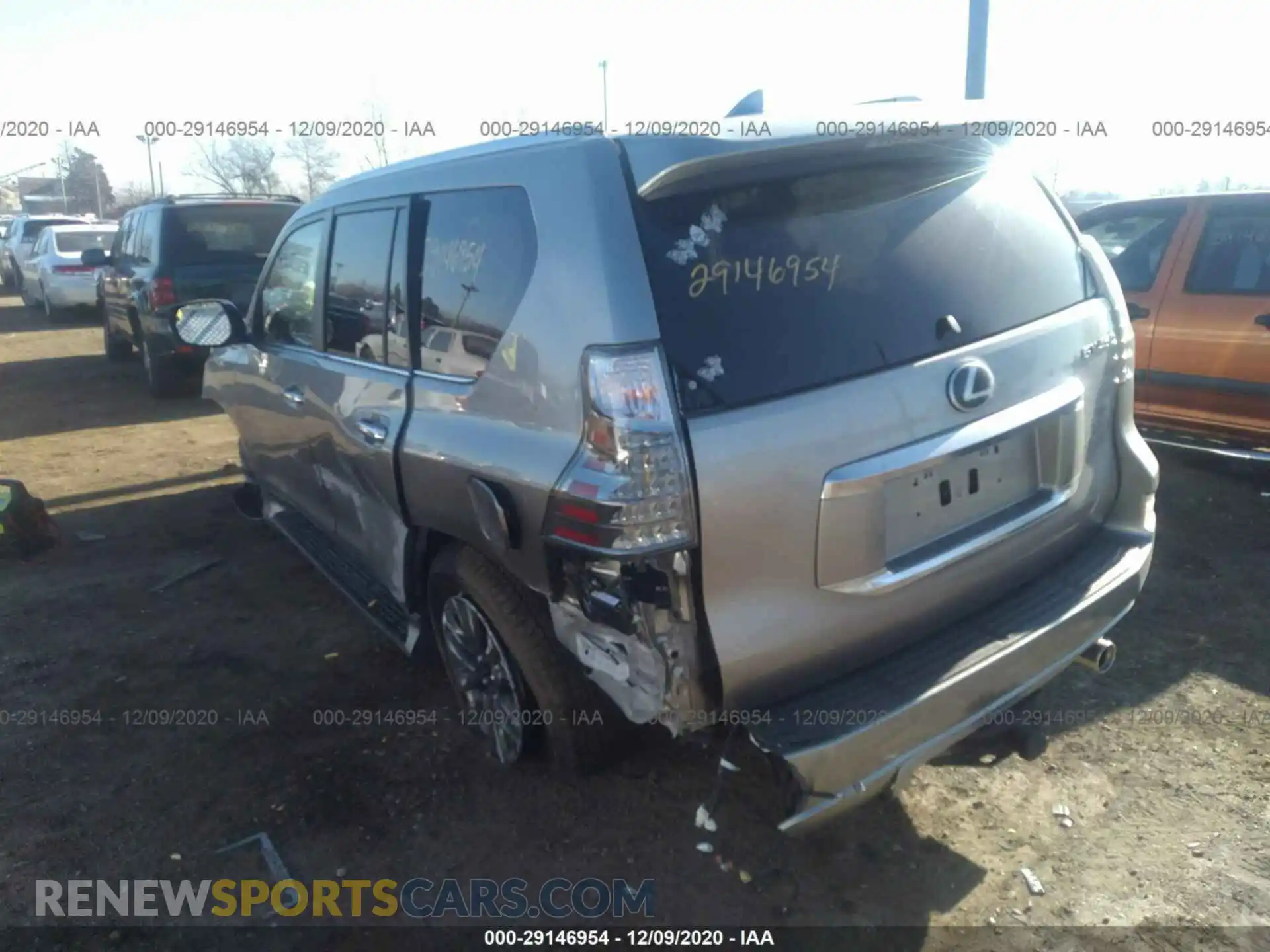 3 Photograph of a damaged car JTJAM7BX0L5267722 LEXUS GX 2020